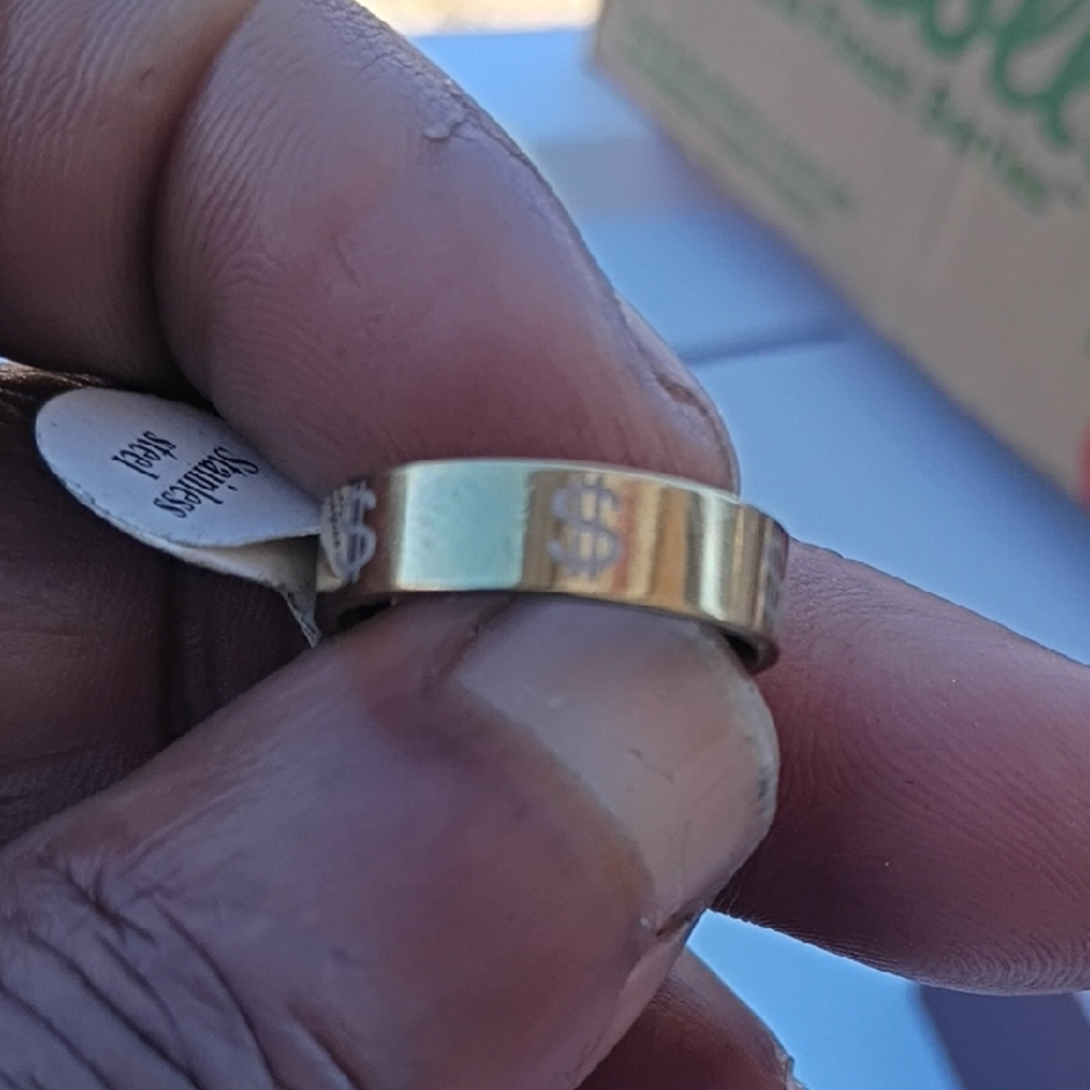 Gold Toned Dollar Sign Ring Stainless Steel Sz 19mm